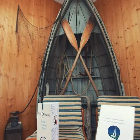 ホテル Aquilo Panorama 3*