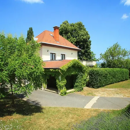 Aquilo Panoráma Szálloda
