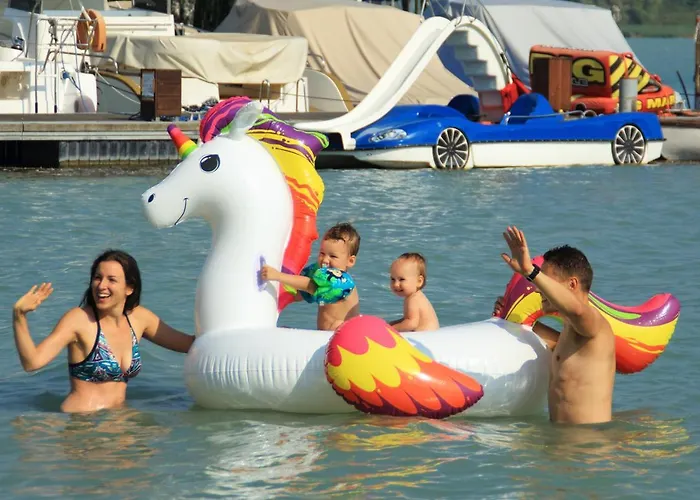 Aquilo Panorama Hotell Tihany