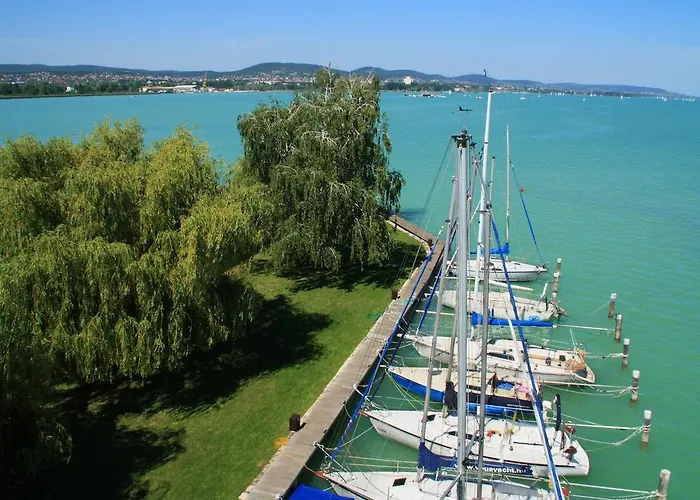 Aquilo Panorama Hotell 3*